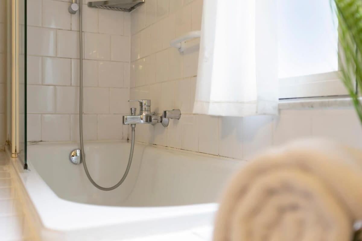Huswell - Charming Town House In Historic Center Of Bruges别墅 外观 照片